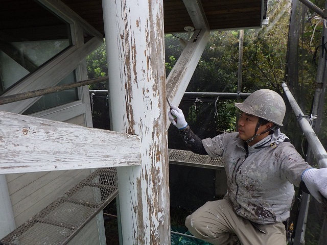 ケレン作業の様子